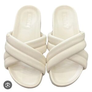DKNY Vegan Leather Ivory Mules Flat Sandals Size 9.5
